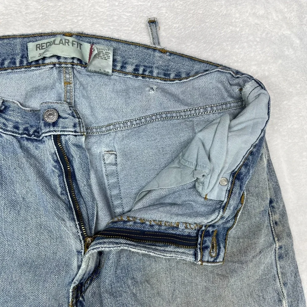Levi's 505 Straight Leg Jeans Men's 34X31 Blue Denim Pockets Zip‎ Fly - Flaws